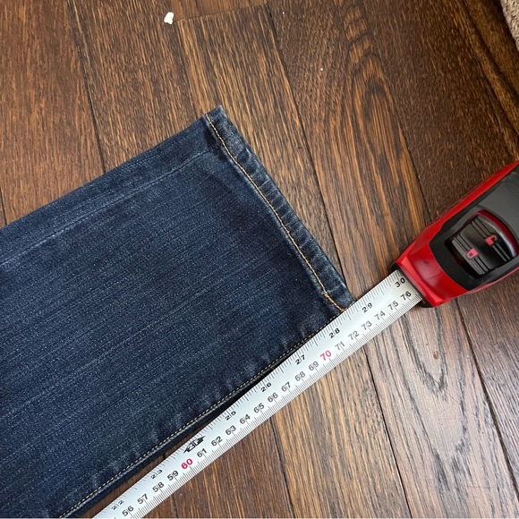 PAIGE Low Rise Straight Leg Jean Sz 29-30 - Picture 9 of 9